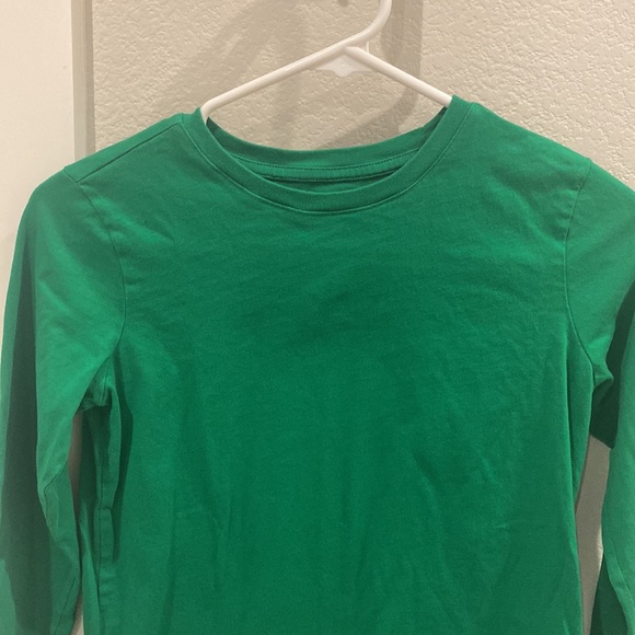 EUC Primary Brand Solid Green Girls Size 12 Long Sleeve Basic Top Shirt - Picture 4 of 7